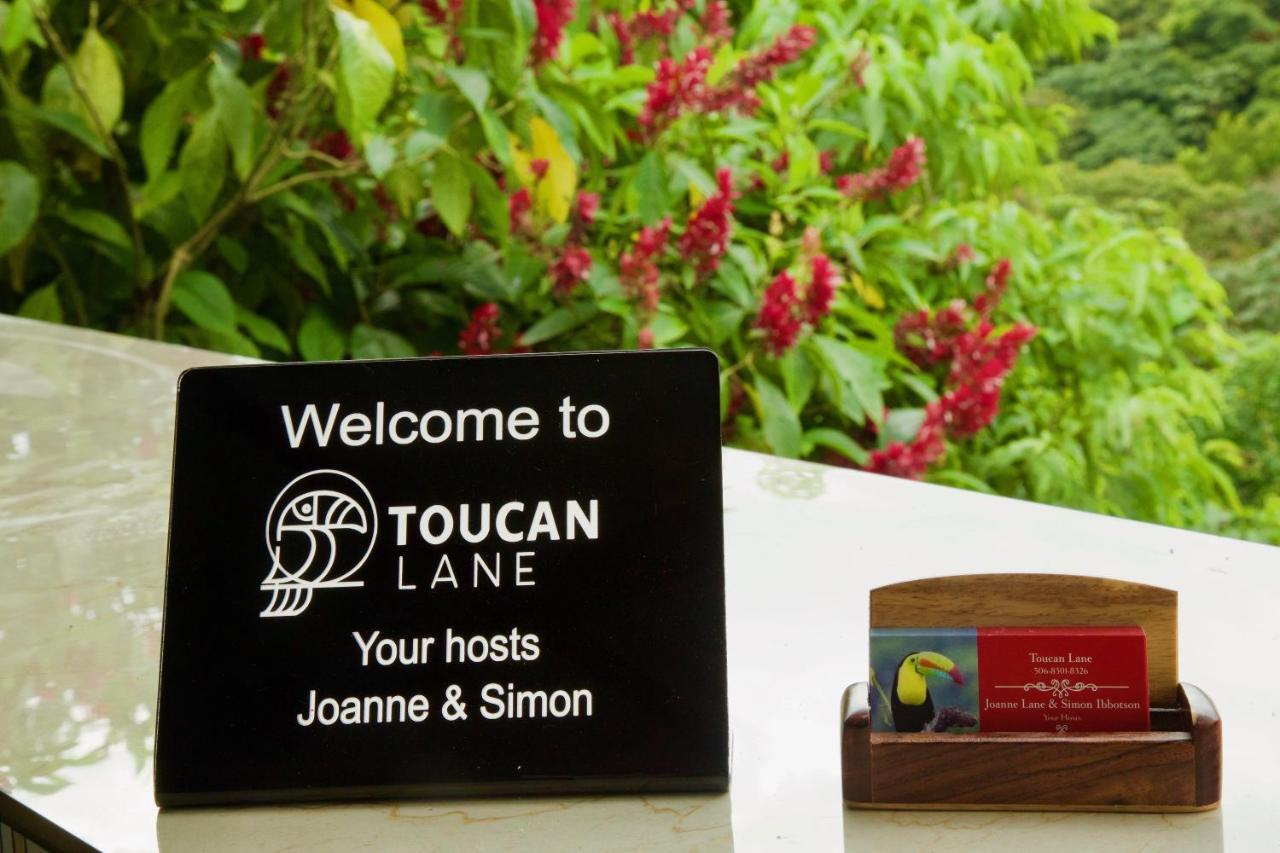 Toucan Lane Hotel And Restaurant 누에보 아레날 외부 사진